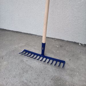 Gereblye 14 fogú nyelezett